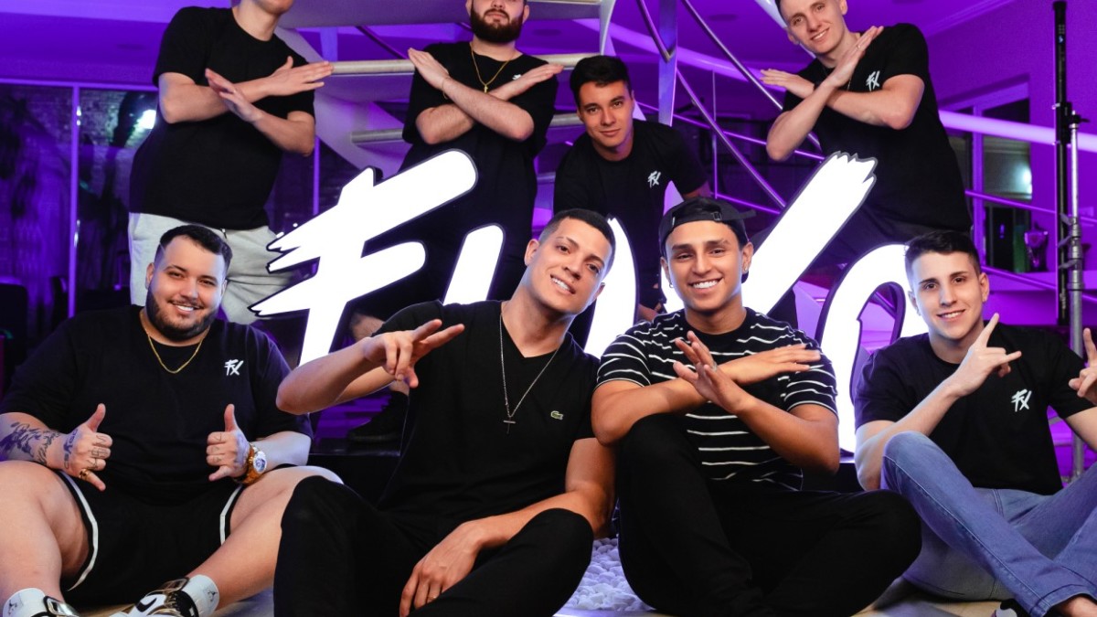 CS:GO: Fluxo apresenta oficialmente equipe com Felps, WOOD7, vSm ...