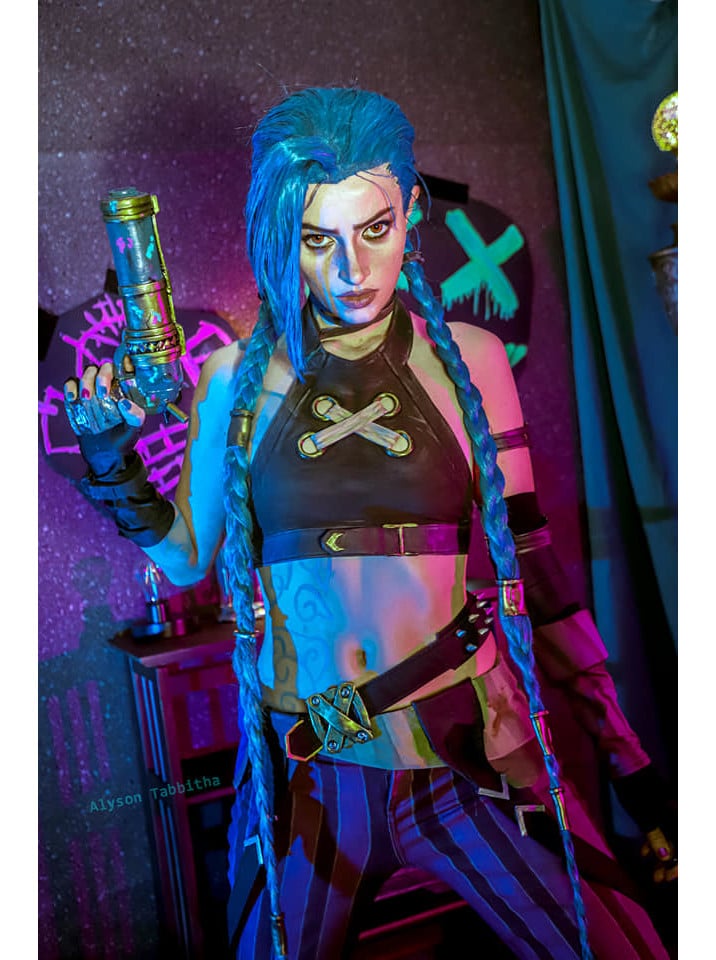 LoL: Cosplays de Vi e Jinx de Arcane são pura perfeição zaunita - Millenium