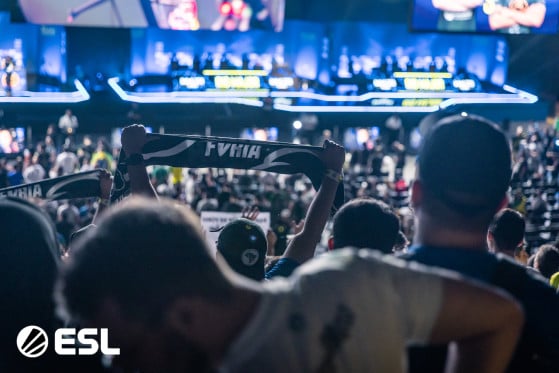IEM Rio Major está sendo marcado pelo apoio constante da torcida brasileira aos times locais - Counter-Strike: Global Offensive