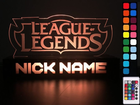 Luminária RGB de League of Legends com nome personalizado — Imagem: moldplay/Shopee - League of Legends