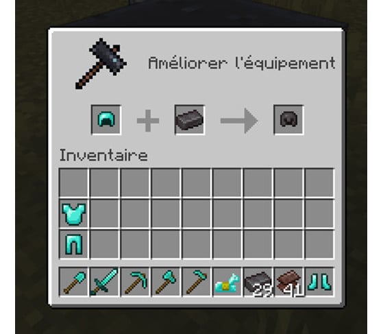 Use a bancada de ferraria para melhorar armas e equipamentos em Minecraft - Minecraft