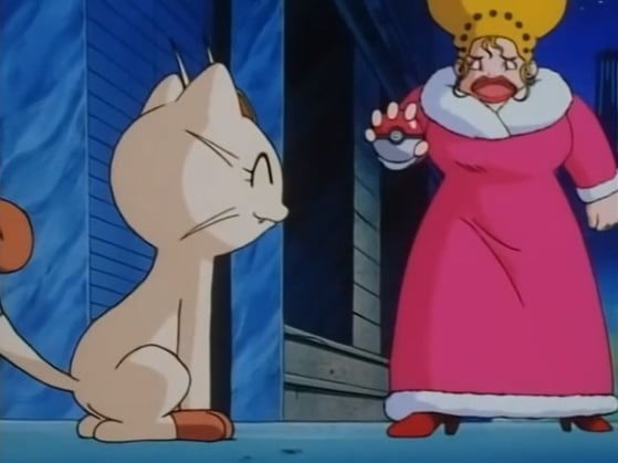 O dono de Meowzy a abandonou e ela se juntou à gangue em que Meowth já esteve - Pokémon Scarlet e Violet